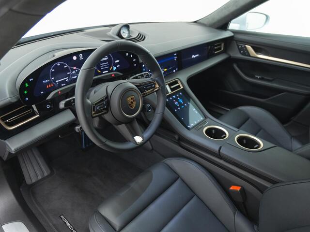 Porsche Taycan Turbo Cross Turismo