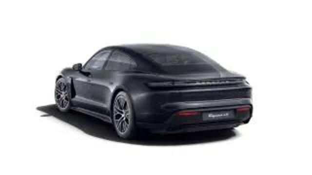 Porsche Taycan 4S