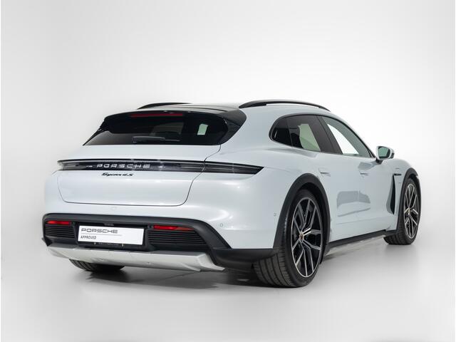 Porsche Taycan 4S Cross Turismo