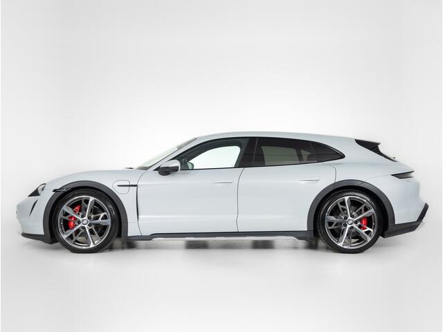 Porsche Taycan 4S Cross Turismo