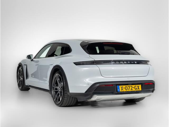 Porsche Taycan 4S Cross Turismo