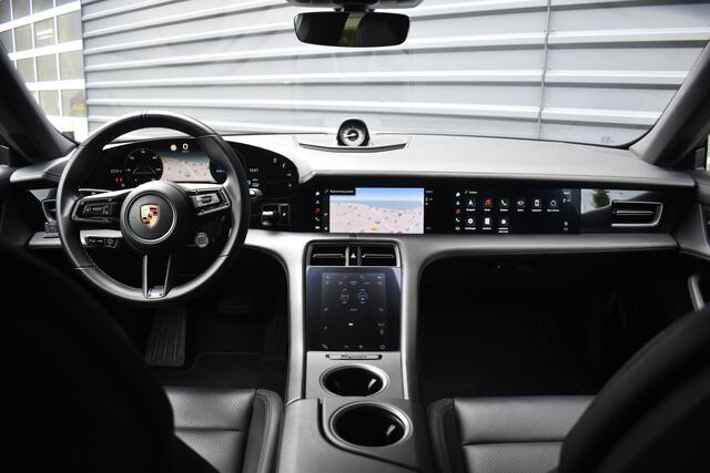Porsche Taycan Sport Turismo 79 kWh Sport Chrono | ACC | Passagiers Display | 360 Camera | Bose | Stuurverwarming | Luchtvering | GT-Sportstuur |