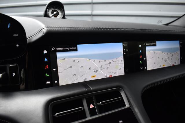 Porsche Taycan Sport Turismo 79 kWh Sport Chrono | ACC | Passagiers Display | 360 Camera | Bose | Stuurverwarming | Luchtvering | GT-Sportstuur |