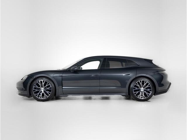 Porsche Taycan 4 Cross Turismo