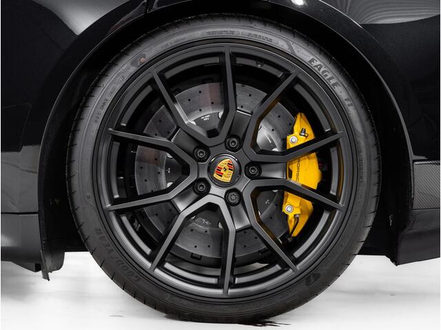 Porsche Taycan GTS