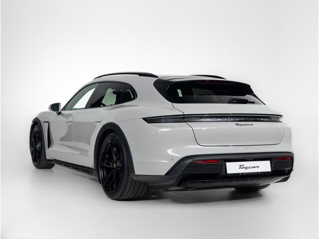 Porsche Taycan 4 Cross Turismo