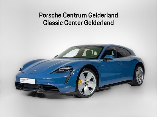 Porsche Taycan Turbo S Cross Turismo