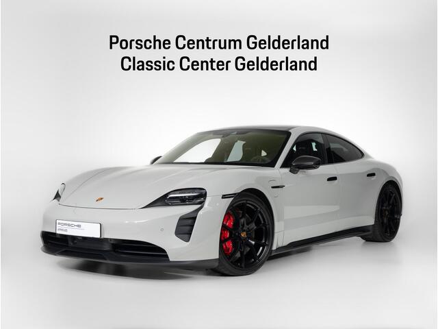 Porsche Taycan GTS