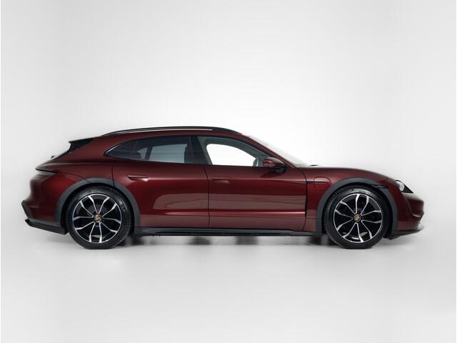 Porsche Taycan 4S Cross Turismo