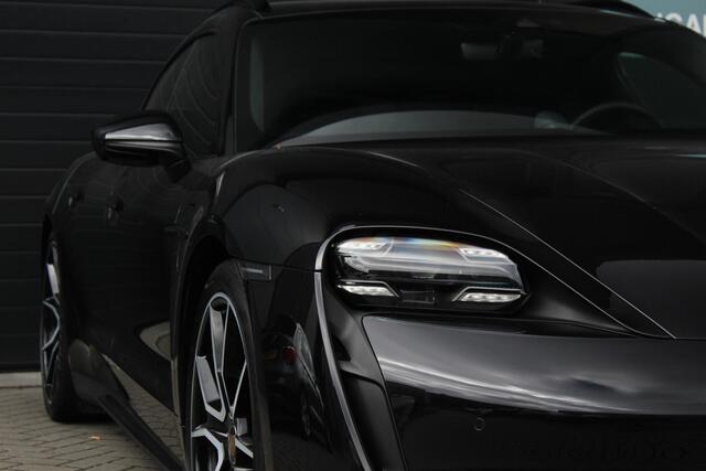 Porsche Taycan Sport Turismo Turbo 93 kWh | Passenger Displ. | Sportschrono | Pano