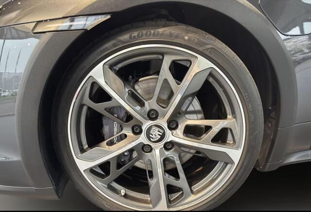 Porsche Taycan Cross Turismo 4S 93 kWh