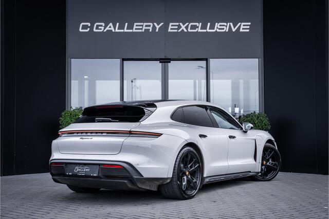Porsche Taycan Cross Turismo 4 93 kWh - 1e eig | Origineel NL | Sport Chrono + | Panorama | Memory