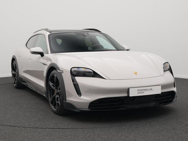 Porsche Taycan Cross Turismo 4