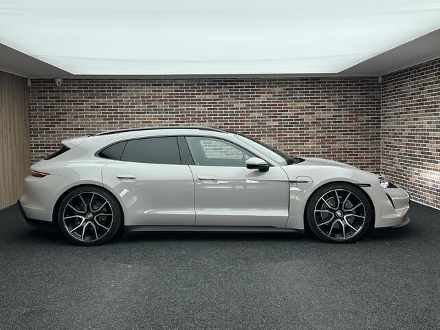 Porsche Taycan Cross Turismo 4 93 kWh Warmtepomp BTW Memory Bose Adaptive Cruise