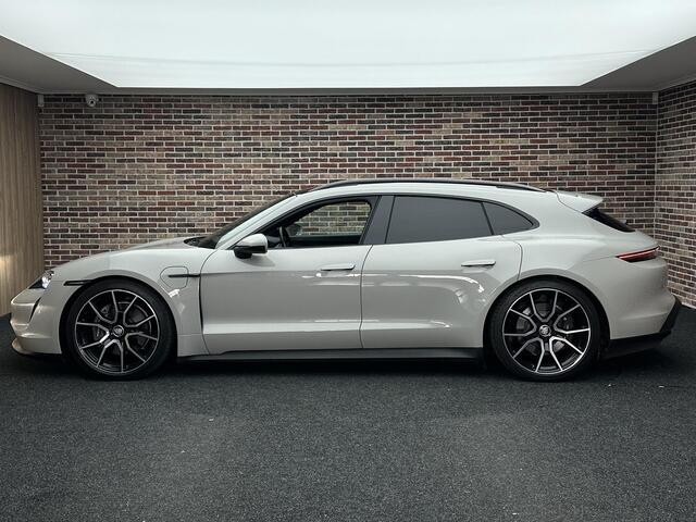 Porsche Taycan Cross Turismo 4 93 kWh Warmtepomp BTW Memory Bose Adaptive Cruise