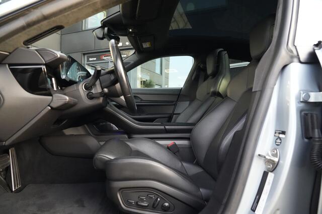 Porsche Taycan Turbo S 761pk Panoramadak/Burmester/SportChrono