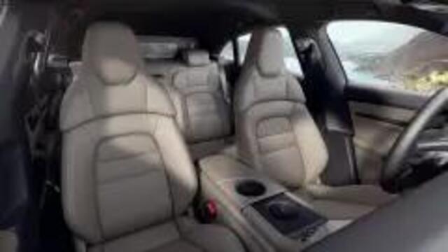 Porsche Taycan Cross Turismo 4