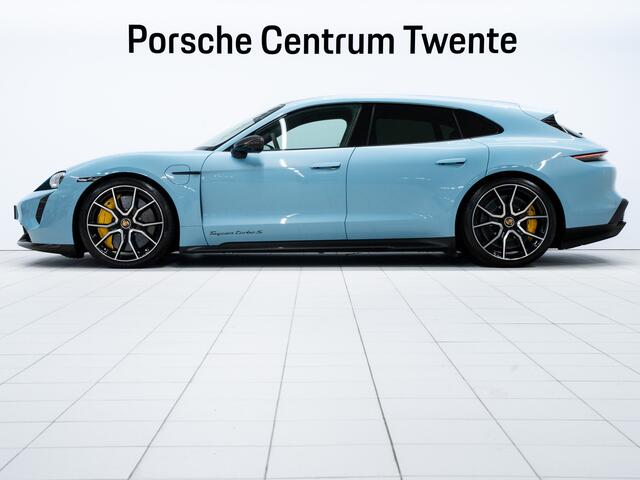 Porsche Taycan Turbo S Sport Turismo