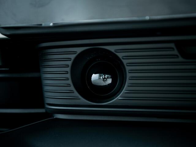 Porsche Taycan 4 Cross Turismo