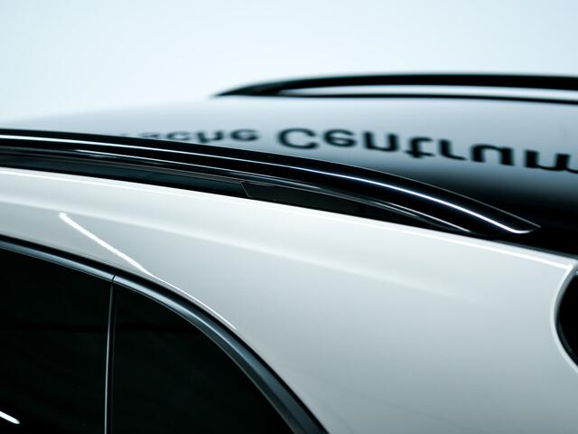 Porsche Taycan 4 Cross Turismo