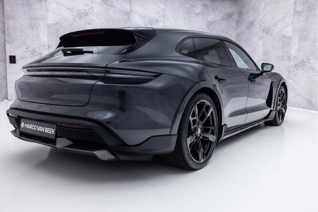 Porsche Taycan Cross Turismo Turbo S 93 kWh | Keramisch | Burmester | Achterassturing