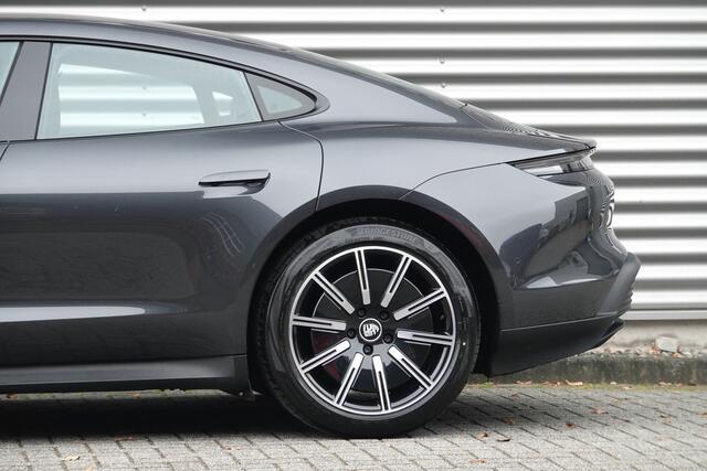 Porsche Taycan 4S Performance 84 kWh Sport Chrono Plus | Pano | Massage | HUD | Memory | Inno Drive | Bose | 360 Camera | Luchtvering | Warmtepomp | Ventilatie |