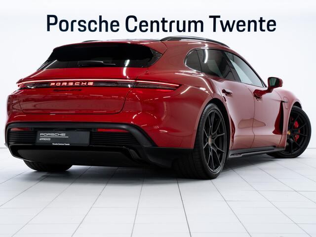 Porsche Taycan GTS Sport Turismo