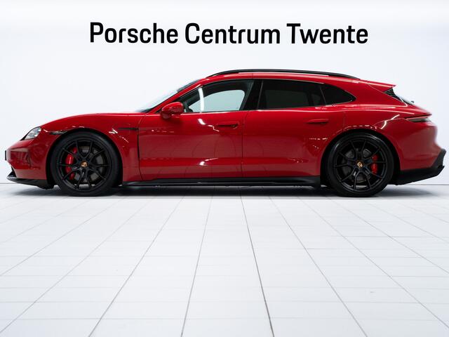 Porsche Taycan GTS Sport Turismo