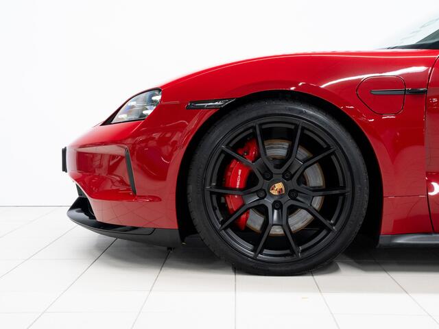 Porsche Taycan GTS Sport Turismo