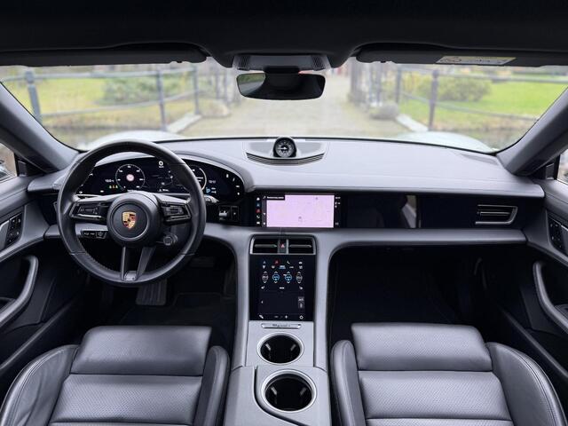 Porsche Taycan 4S Performance 84 kWh | Krijtgrijs | Sport Chrono | 360 | Bose | Pano |