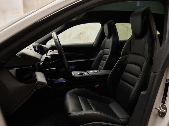 Porsche Taycan Sport Turismo, NL-auto, pano, PASM, performance battery plus, bijrijdersdisplay, ACC, HUD, sp.chrono, PDLS+, 21"