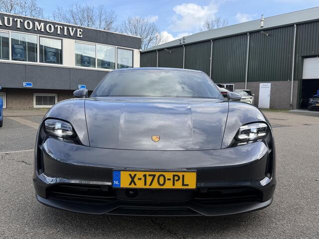 Porsche Taycan Performance 84 kWh VAN ¤79.900,- VOOR ¤74.440,- UW LENTEVOORDEEL: ¤ 5.460,-! |SOH 100% | SPORT-CHRONO-PAKKET | CRUISE CONTROL ADAPTIEF MET STOP&GO | PANO | MEMORY SEATS | 360 GRADEN CAMERA | VOLLE AUTO | 17.000KM |