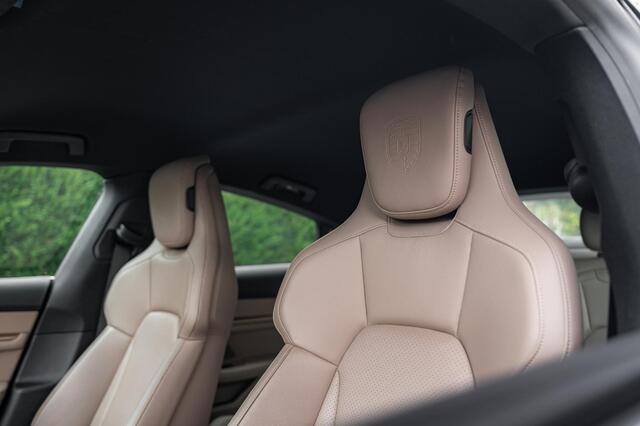 Porsche Taycan Performance 476pk | 1e. Eig.| Luchtv | SportDesign |