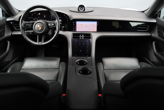 Porsche Taycan Sport Turismo 79 kWh | Achterasbesturing | Luchtvering | Sport-Chrono | ACC | Panoramadak | 18-wegs | BOSE | Memory | Surround Camera | Verwarmd Stuurwiel |