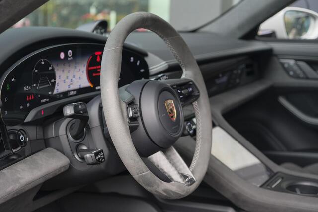 Porsche Taycan Sport Turismo GTS 598pk 93 kWh Panoramadak *SOH 93%* *incl BTW* Bijrijdersdisplay Rear seat entertainment Head-up Bose NLauto 1e Eigenaar