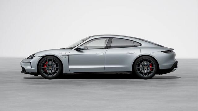 Porsche Taycan GTS