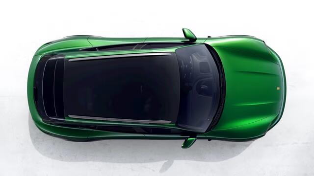 Porsche Taycan Turbo S Cross Turismo