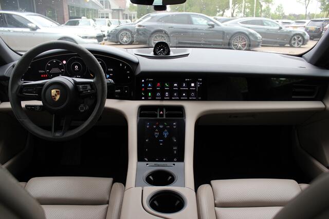 Porsche Taycan Sport Turismo 4S 93 kWh / SoH 91,9% / Panoramadak / 360Camera / Head-up / Accu Performance+ / 21'' / Achterasbesturing / Luchtvering / Keyless / Stoel+Stuurverwarming / DAB / ACC