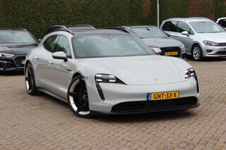 porsche-taycan-sport-turismo-4s-93-
