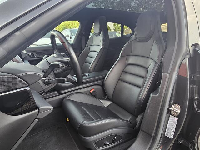 Porsche Taycan Cross Turismo 4 93 kWh | Pano | Dealer onderh.
