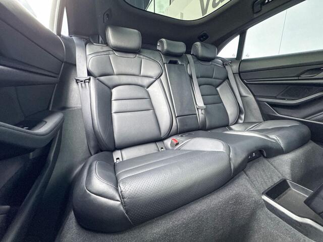 Porsche Taycan Cross Turismo 4 93 kWh