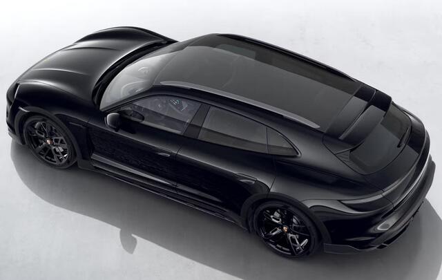 Porsche Taycan 4 Cross Turismo