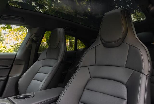 Porsche Taycan Sport Turismo 105 kWh 435 PK Panoramadak Matrix ACC InnoDrive BOSE SurroundView