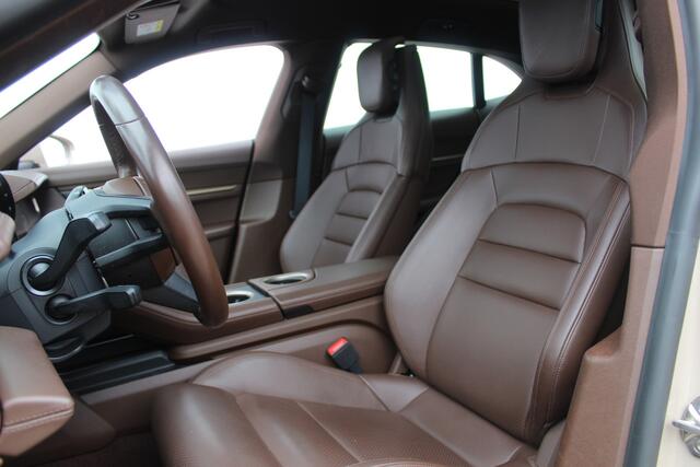 Porsche Taycan Cross Turismo 4 93 kWh Panorama dak l 360 camera l Stoel memory l Dode hoek detectie