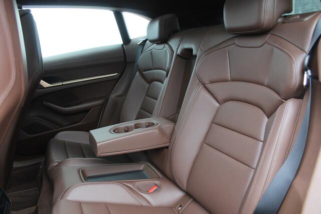 Porsche Taycan Cross Turismo 4 93 kWh Panorama dak l 360 camera l Stoel memory l Dode hoek detectie