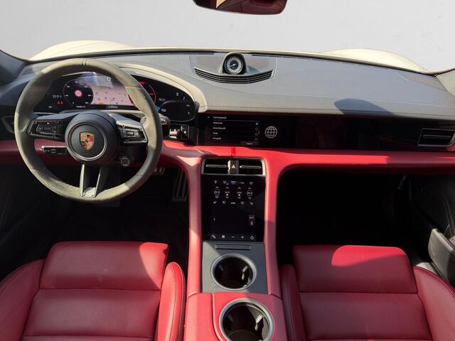 Porsche Taycan Sport Turismo 4S 79 kWh Full PPF, Adaptieve sportstoelen, Sunshine Control, GT-sportstuurwiel, Sport Chrono Pakket