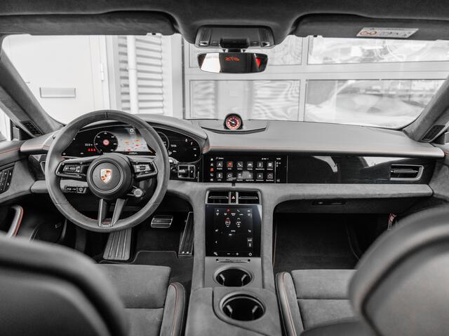 Porsche Taycan Sport Turismo GTS | PANORAMA | SPORT CHRONO | ALCANTARA | BTW