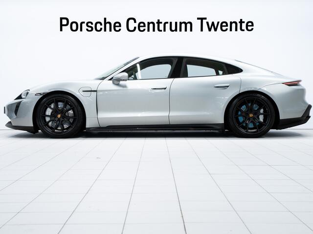 Porsche Taycan GTS