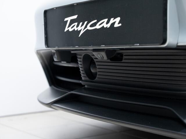 Porsche Taycan GTS