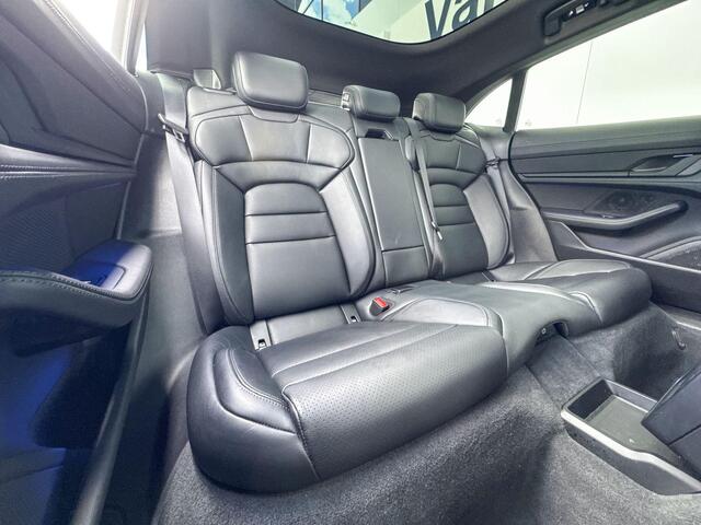 Porsche Taycan Cross Turismo 4 93 kWh | Sport Chrono Pakket | Adaptieve Cruise Control | Panoramadak